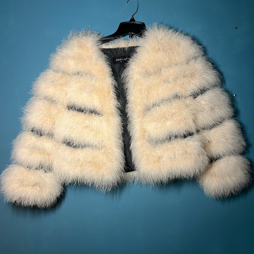Elegant Soft Peach Feather Jacket